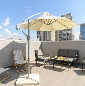 Pleasent Day By Holyguest Apartment Tel Aviv Exterior photo