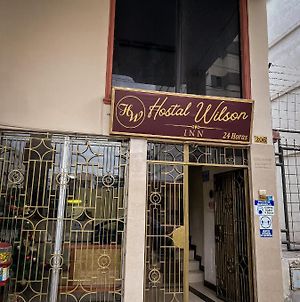 Hostal Wilson Inn Guayaquil Exterior photo