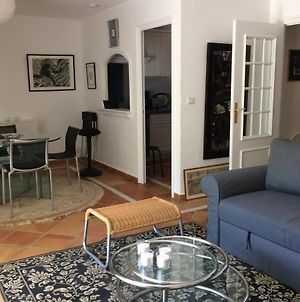House 95M In A Quiet Area In Saint-Tropez Villa Exterior photo