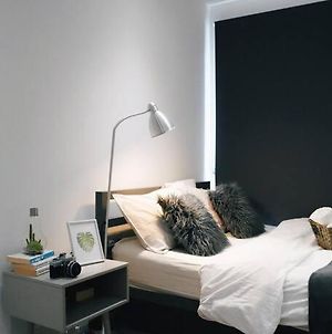 1 Cozy Room- Shared Accommodation London Exterior photo