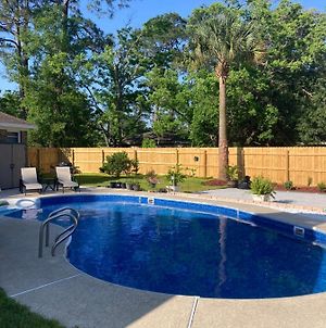 Very Private 3 Bed Home W/ Pool Palms And Bigyard Pensacola Exterior photo