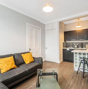 Lilas Suite - Abbeyhill - 1Br-1Ba Apartment 5 Mins To Meadowbank Shopping Park By Bonjour Residences Edinburgh Exterior photo