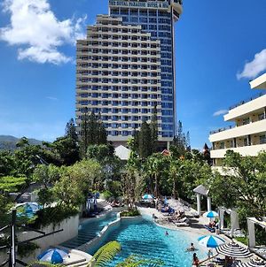 The Royal Paradise Hotel & Spa Patong Exterior photo
