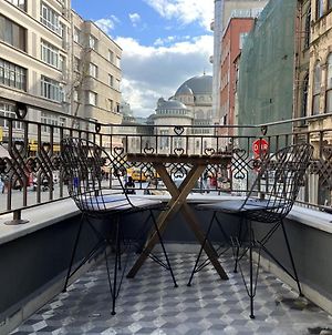 Cozy Flat With Balcony Near Taksim Square Apartment Istanbul Exterior photo