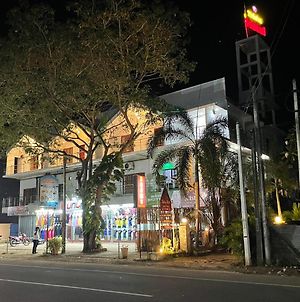 Thisha Hotel Jaffna Exterior photo