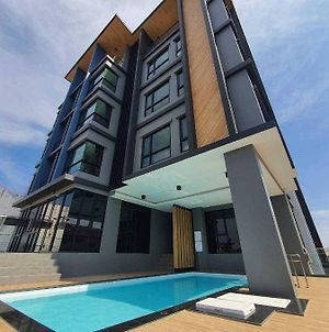 Increase Hotel & Residence Samut Prakan Exterior photo