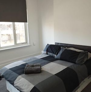 Affordable Rooms To Rent For Short Stay London Exterior photo