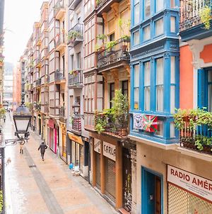 Beautiful Old Town By Next Stop Bilbao Exterior photo