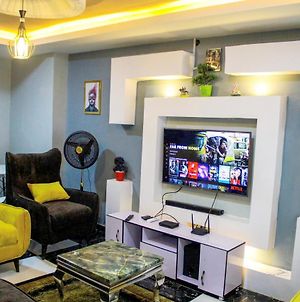 A'Basics One Bedroom Apartment Ibadan Exterior photo