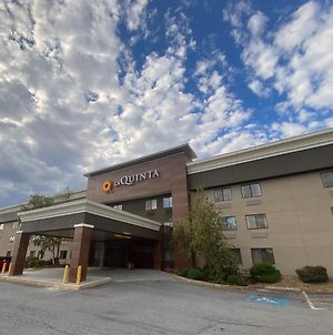 La Quinta By Wyndham Harrisburg Airport Hershey Hotel Exterior photo