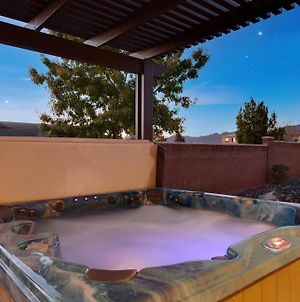 Paradise Village 117 Private Hot Tub, 2 Ps4S, Telescope, Observation Balcony, Games And More Santa Clara Exterior photo