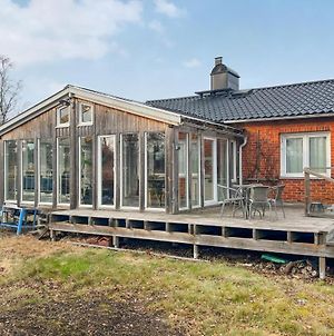 Stunning Home In Oxelsund With Sauna, Wifi And 4 Bedrooms Oxelosund Exterior photo