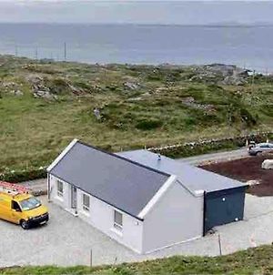 Mary'S Seaview Clifden Villa Galway Exterior photo