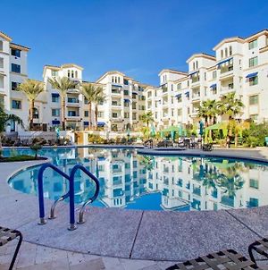 Beautiful Condo At The Luxurious Resort-Style The Cays Community In Downtown Ocotillo! Chandler Exterior photo