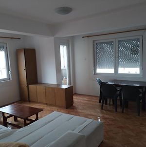 Apartment In A Great Location In Strumica Exterior photo
