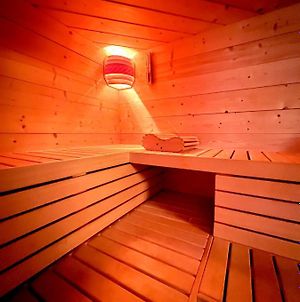 Dormi Nella Spa Privata Con Letto Ad Acqua, Sauna, Doccia Emozionale E Kneipp Alessandria Exterior photo