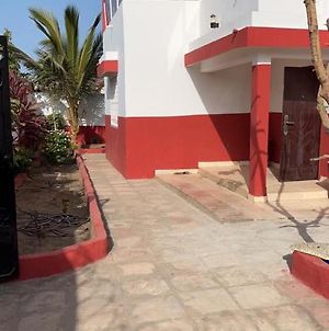 Coco Island Hotel Banjul Exterior photo