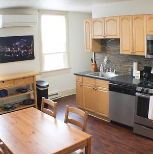 1 Bedroom Apt - Easy Parking - Amazing View Nearby Pittsburgh Exterior photo