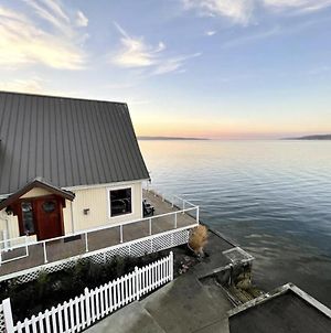 Whidbeybeachhouse, An Oceanfront Getaway On A Private Beach Villa Langley Exterior photo