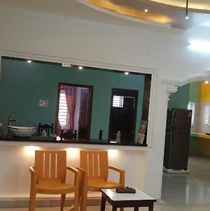 Anbusavi villa 3 ac rooms Pondicherry Exterior photo