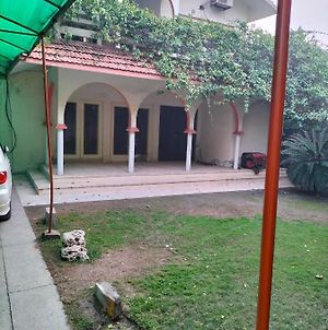 Kingston Motel Lahore Exterior photo