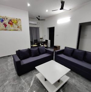 Vinvarun Illam 3Bhk Fully Furnished Apartment Chennai Exterior photo