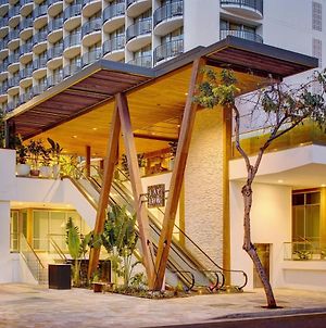 The Laylow, Autograph Collection Hotel Honolulu Exterior photo