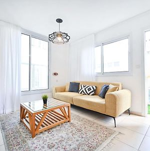 Cool & Fun 2Br In Rotshilde Area By Holyguest Apartment Tel Aviv Exterior photo