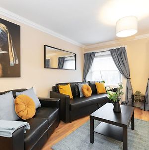 Central 1BED APT RELIABLE FAST WIFI & TV Apartment Dublin Exterior photo