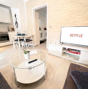 Truth Apartment - Kingsize Bett - Netflix - Zentral Dortmund Exterior photo