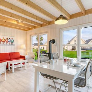 Beautiful Home In Ostseeresort Olpenitz With 2 Bedrooms, Sauna And Wifi Exterior photo