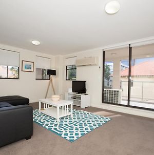 Bentleigh North Sydney Self Catering Apartment Exterior photo