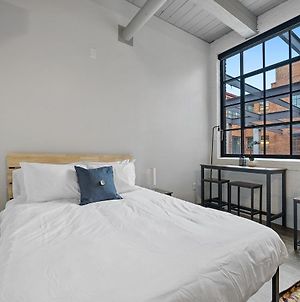 Brooklyn Style Studio Loft Minutes From Firstenergy Stadium 210 Apartment Cleveland Exterior photo