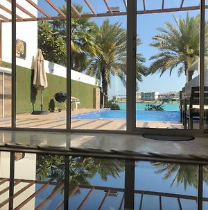 Private Pool With Beachfront Access Villa Amwaj Islands Exterior photo