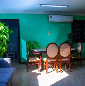Large Nile View Apartment 3 Rooms Air-Con Downtown Aswan Exterior photo
