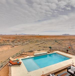 Spacious Page Villa With Pool, Hot Tub And Views! Exterior photo
