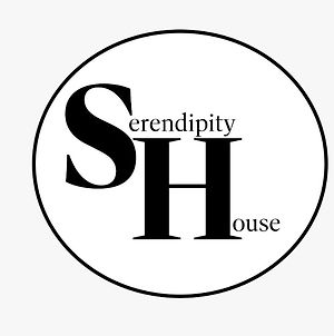 Serendipity House Londonderry Exterior photo