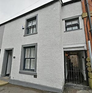 25 Lowergate Clitheroe Exterior photo