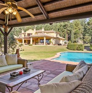 Spectacular Spanish Villa With Spacious Gardens Malaga Exterior photo