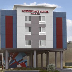 Towneplace Suites By Marriott Tampa South Exterior photo