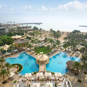 Intercontinental Doha Beach & Spa, An Ihg Hotel Exterior photo