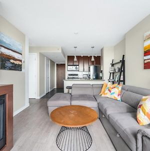 Explore Vancouver Downtown From Luxury 1 Bed/Bath Apartment Exterior photo