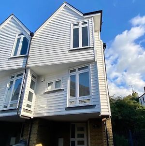 Whitstable Townhouse With Parking Villa KENT Exterior photo