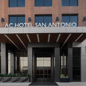 Ac Hotel By Marriott San Antonio Riverwalk Exterior photo