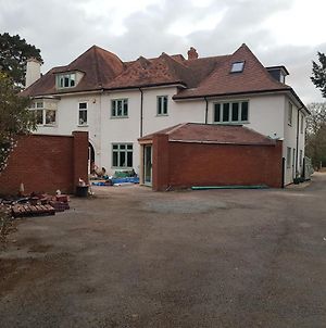 The New Forest Manor Apartment Lymington Exterior photo
