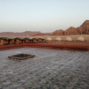 Yara Camp Hotel Wadi Rum Exterior photo