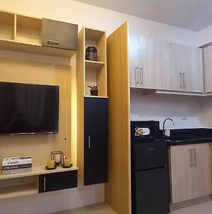 Serene And Calm One Bedroom Condo For Rent Talisay  Exterior photo
