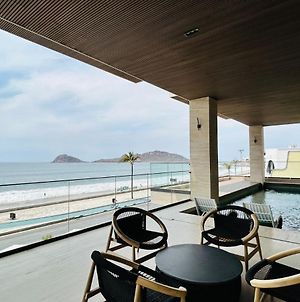 The O - Gorgeous Beachfront Apartment Mazatlan Exterior photo