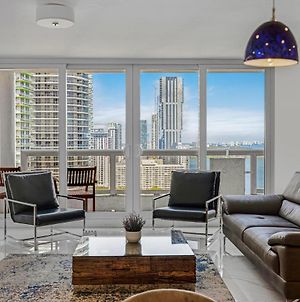 Chic Bayfront Condo With Stunning View Miami Exterior photo
