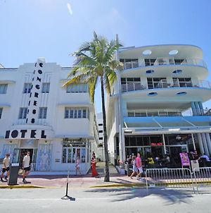 Deluxe Apartments At The Congress Miami Beach Exterior photo
